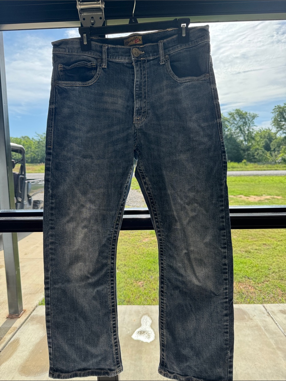 Men's Wrangler 20x Straight Black Wash Jeans - Comfortable Everyday Fit